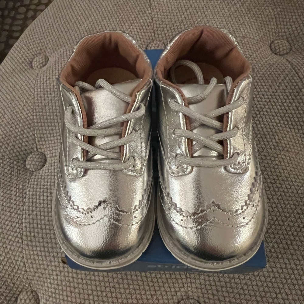 Stride Rite unisex SRT Ellsworth Sneaker